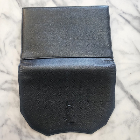 Authentic Vintage YSL Logo black Leather Clutch - Picture 4 of 10